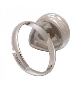 Zilverkleurige ring met grijze druppel steen (17 mm)