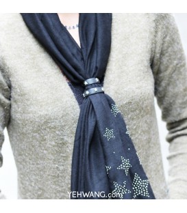 blauwe sjaal riempjes voor het dragen van een sjaal
