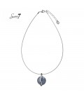 Zilverkleurige dunne ketting met grijze hanger