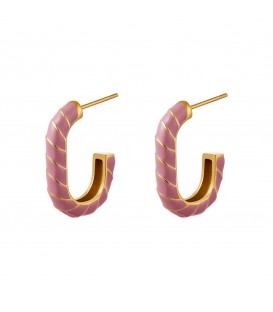 roze oorbellen met emaille coating