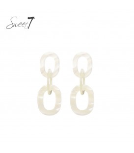 Stijlvolle Beige Oorhangers met Motief - Must-have Modeaccessoire