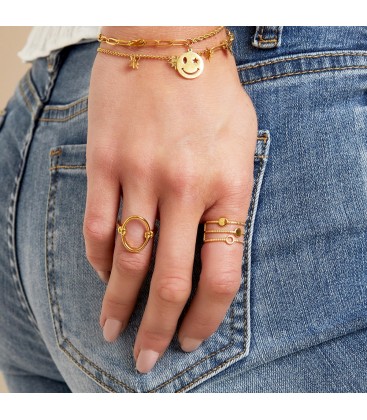 Goudgekleurde ring met een open ovaal