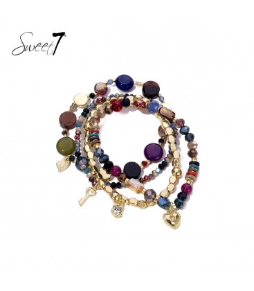 Armband set met gekleurde kralen en goudkleurige bedels