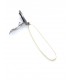 Oorclips met lang wit hangend design en zilverkleurig oor stukje