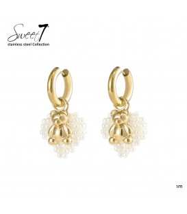 Oorbellen met een goudkleurige beer en parelhartje