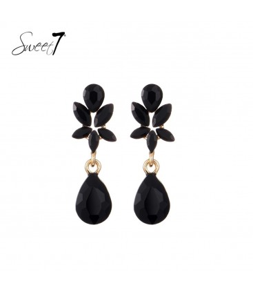 Oorbellen met zwarte bladvorm en ovale hanger