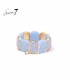 Armband met elastiek en zachte pastelblauwe inleg