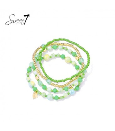 Armband set met frisse groene kralen en gouden accenten