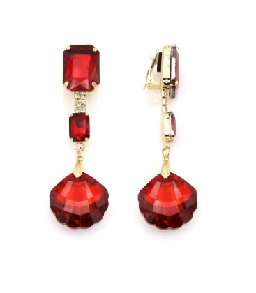 Oorclips met rode kristalstenen en schelpvormige hanger