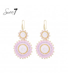 Oorbellen met roze kralen en elegante cirkelvorm design