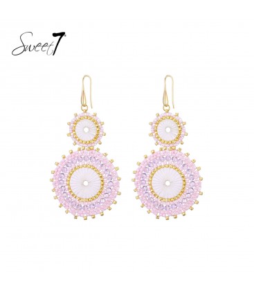 Oorbellen met roze kralen en elegante cirkelvorm design