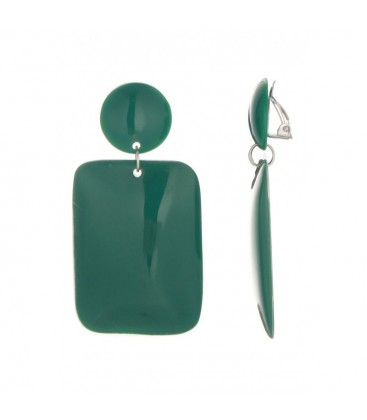 Oorclips groen met een rechthoekige hanger en ronde bovenzijde