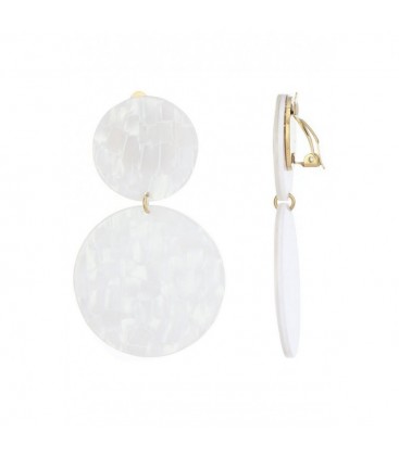 Oorclips wit elegante fashion stijl met gemarmerd motief