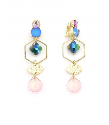 Oorclips met blauwe steen, roze hanger en goudkleurige zeshoek