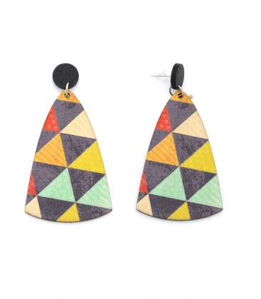 Oorbellen hout gekleurd met geometrisch patroon
